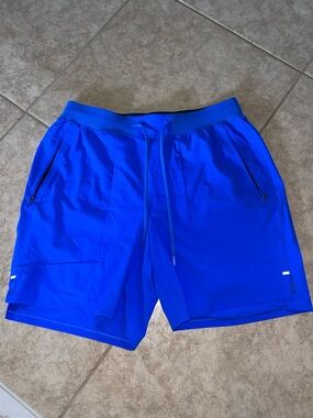 Lululemon Athletica Men's Athletic Shorts - Royal Blue